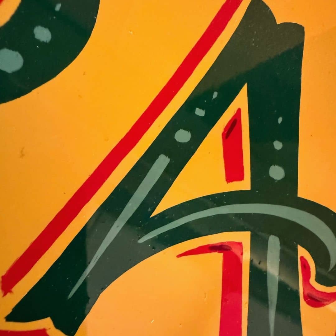 Zoomed in image of the A from the main sign