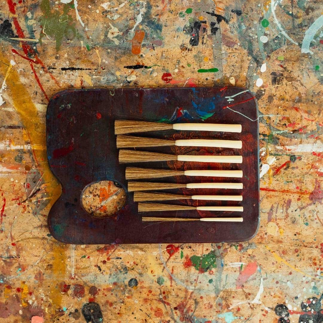 English Lining Brushes Sizes 1 - 11