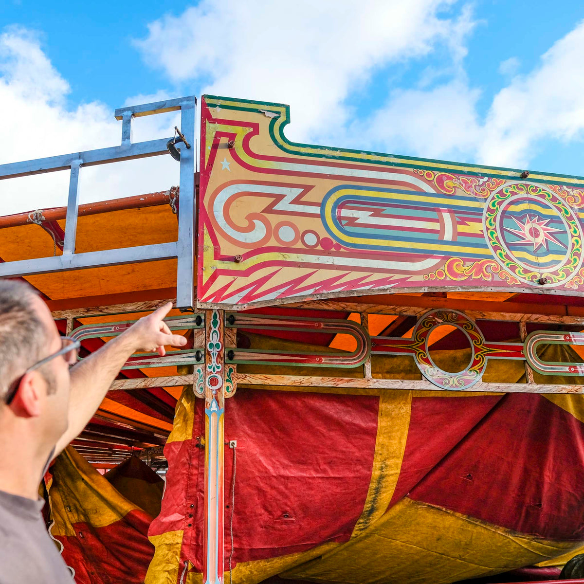 Fairground Art & Scrolls Course