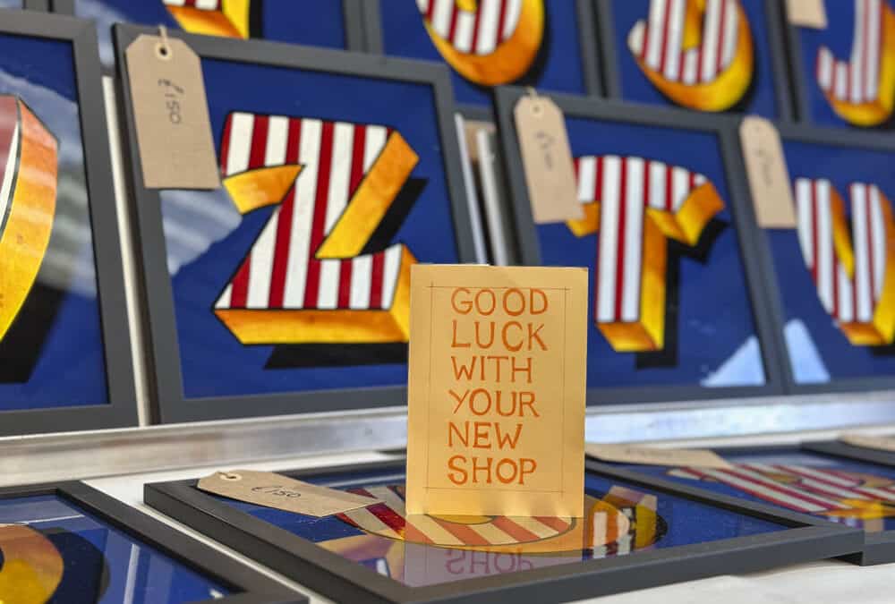 Pop up signwriting and gift shop opens in Wells open until Christmas 2024.