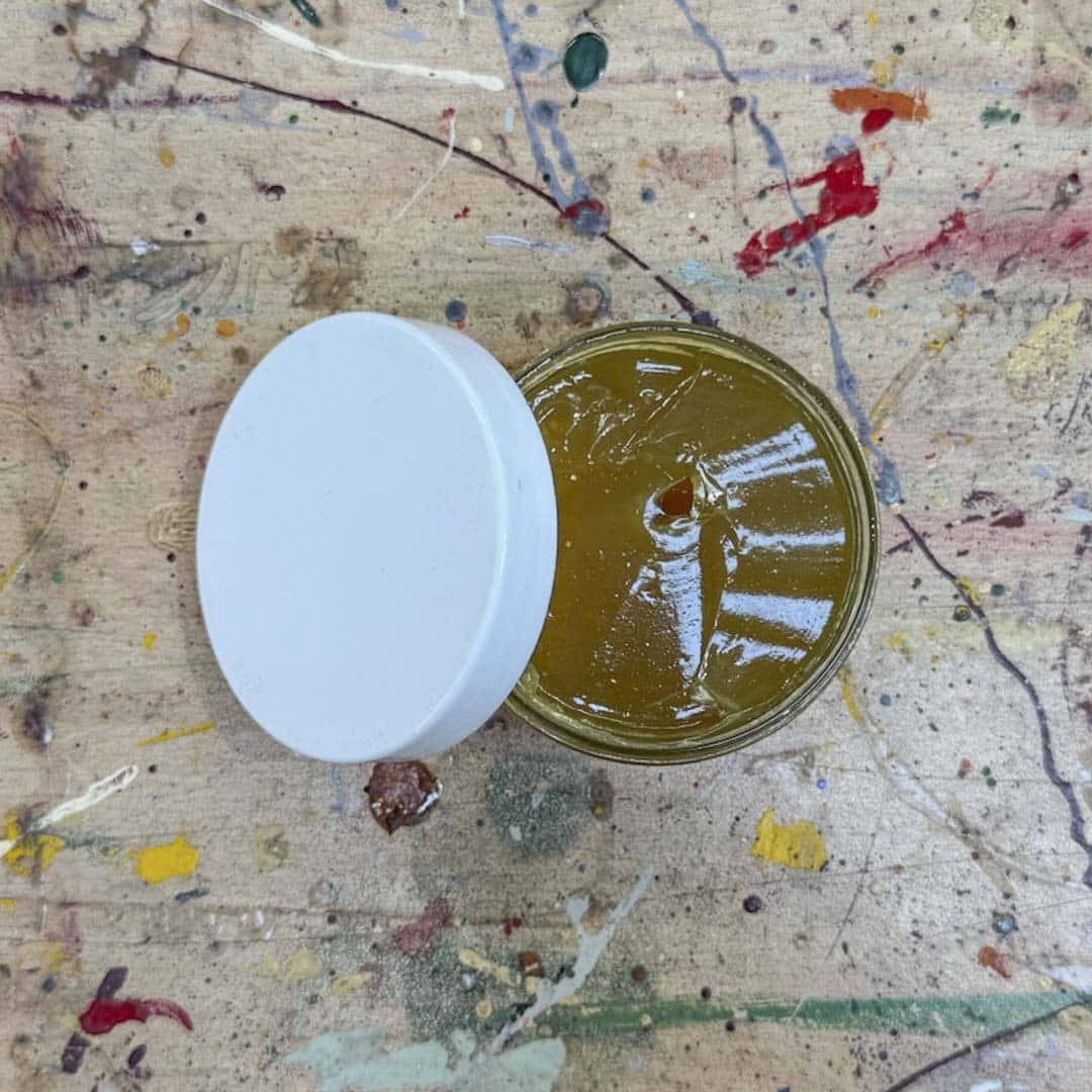 pot of signwriters brush grease