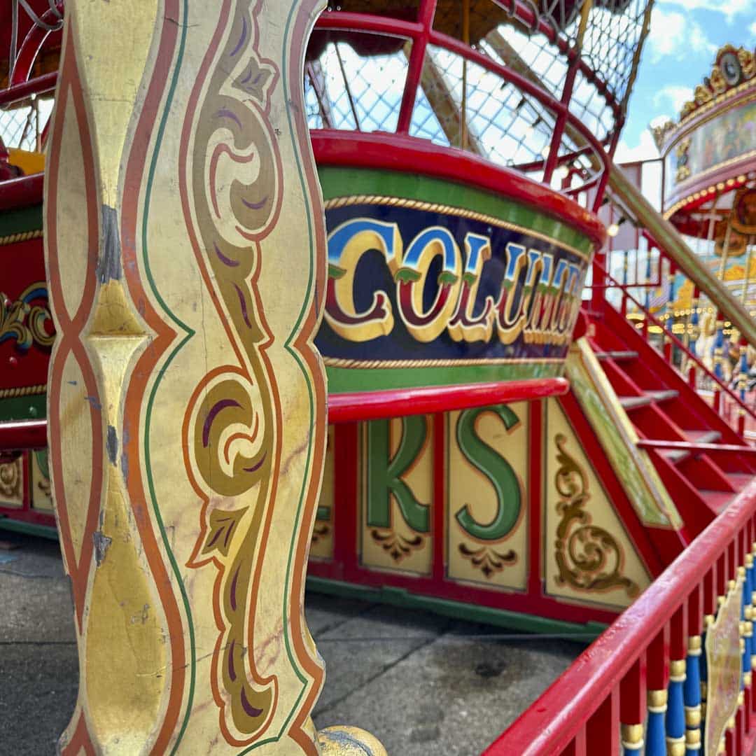 decorative scrolls and fairground art at carters Steam Fair